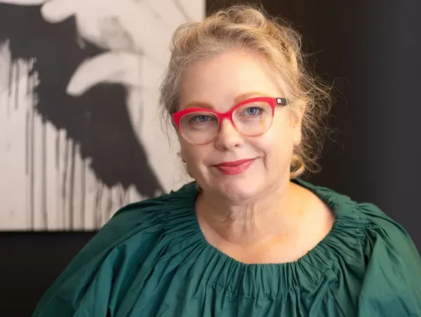 Marion Dare