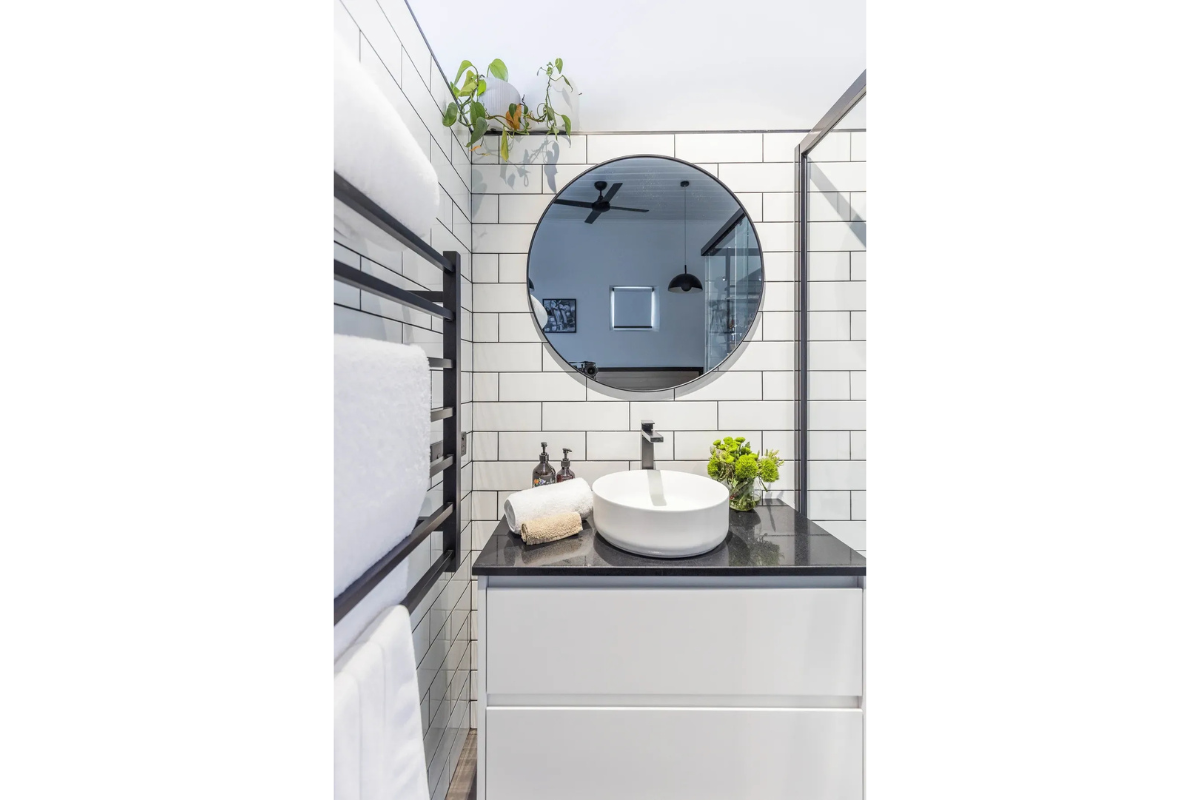 lancefield-luxury-our-accomodation-nudge-nudge-04